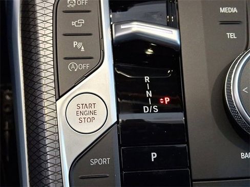 Certified 2025 BMW 330i xDrive Sedan w/ Premium Package image 11