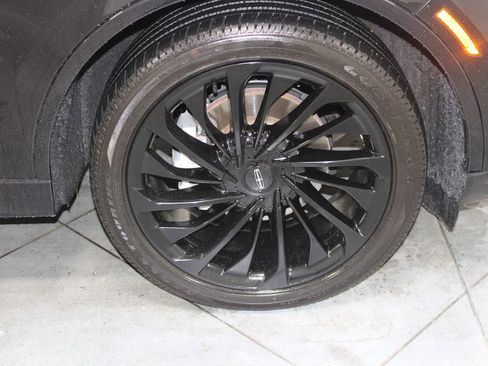 Used 2024 Lincoln Aviator Reserve w/ Equipment Group 201A image 12