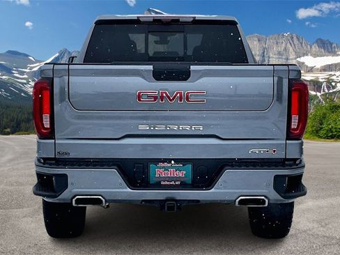Used 2022 GMC Sierra 1500 AT4 w/ AT4 Premium Package image 4