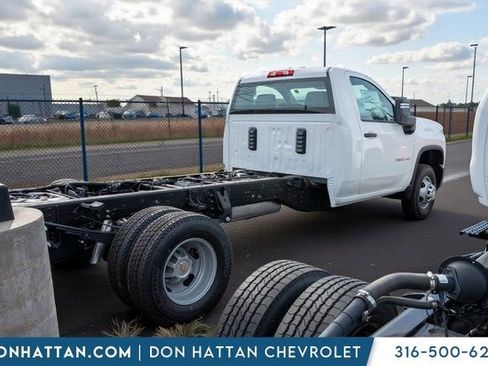 New 2025 Chevrolet Silverado 3500 W/T image 20