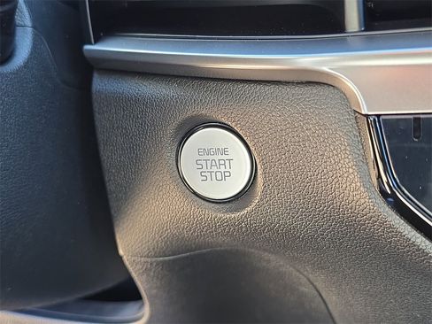 New 2026 Kia Sorento LX image 28