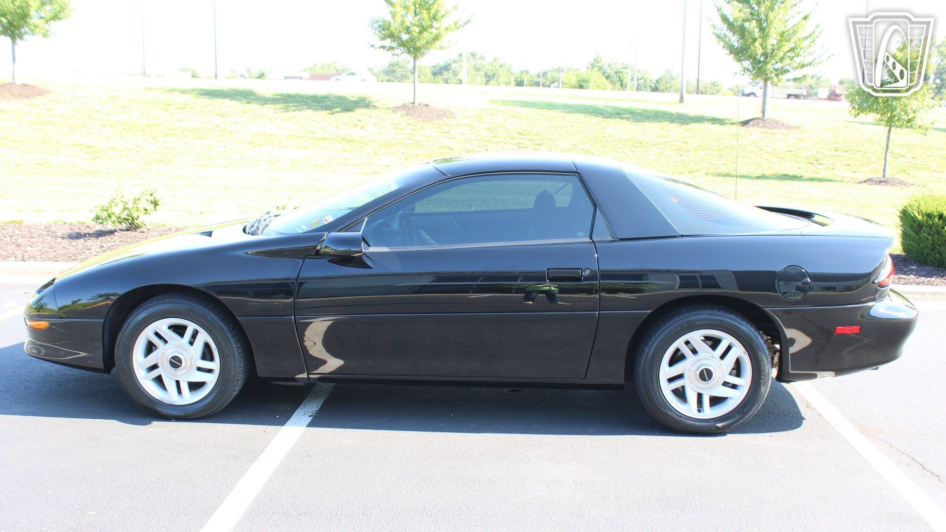 Used 1993 Chevrolet Camaro Z28 RWD image 27