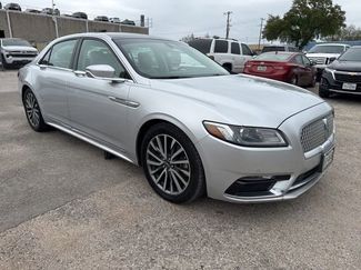 Used 2017 Lincoln Continental Select video 1