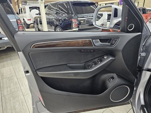 Used 2016 Audi Q5 2.0T Premium Plus w/ Technology Package image 37