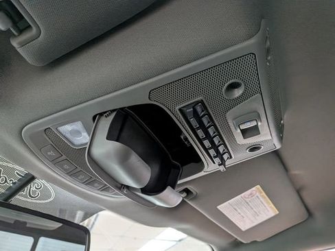 Certified 2019 Ford F250 Lariat w/ Chrome Package image 40