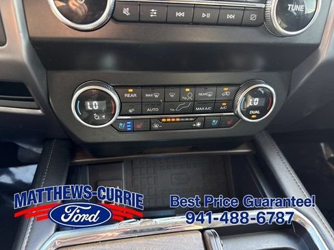 Used 2019 Ford Expedition Platinum AWD/4WD image 25