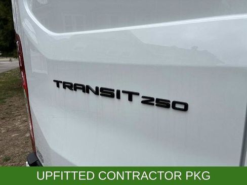 New 2026 Ford Transit 250 148 Medium Roof RWD image 7