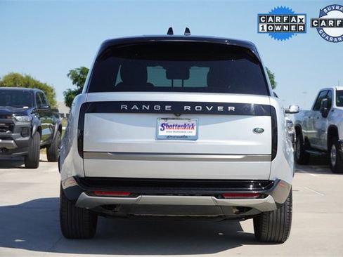 Used 2023 Land Rover Range Rover SE image 8