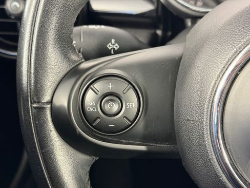 Used 2019 MINI Cooper 2-Door Hardtop image 15