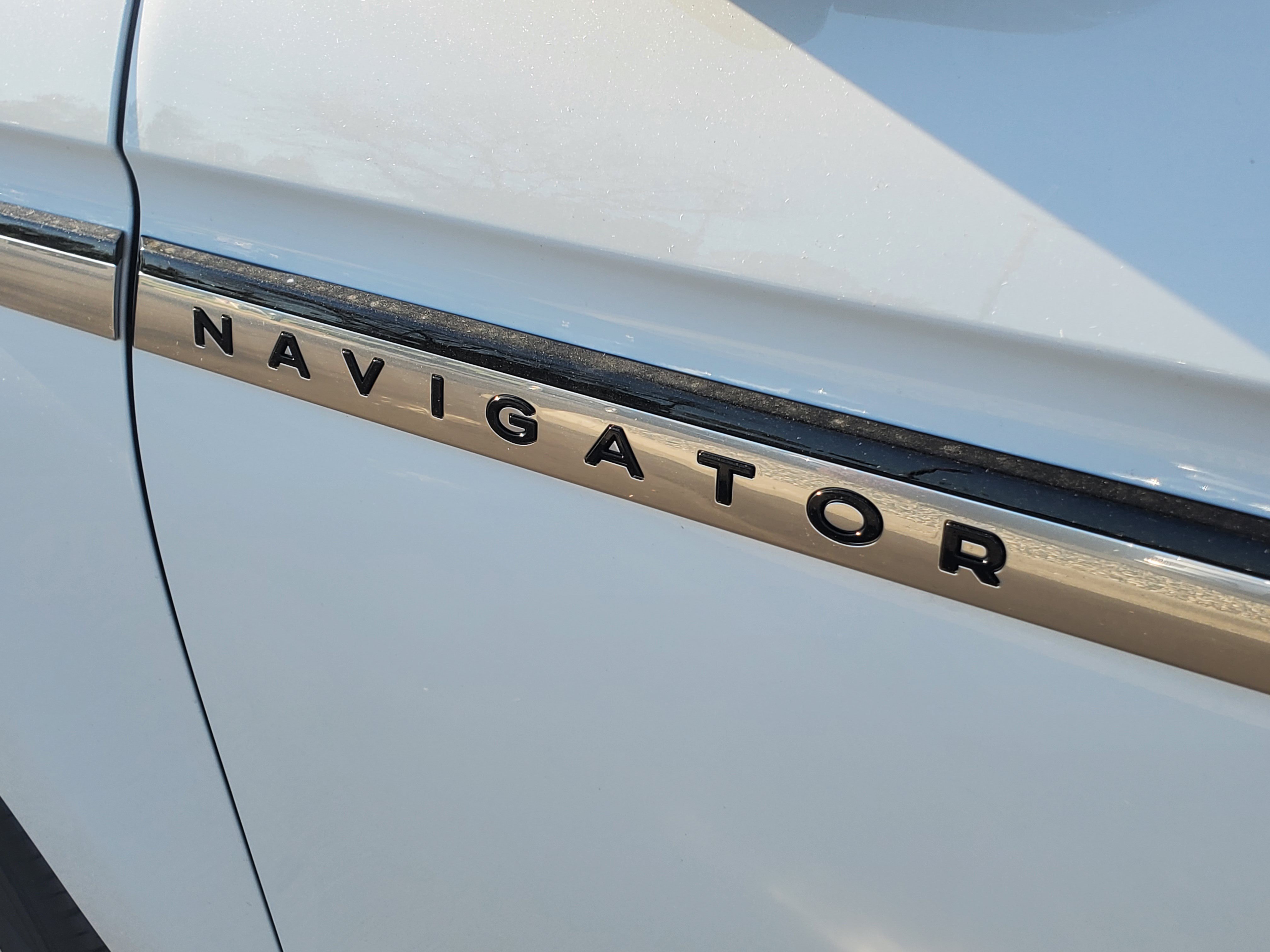New 2027 Lincoln Navigator L Reserve AWD/4WD image 13