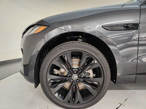 New 2026 Jaguar F-PACE R-Dynamic S AWD/4WD image 19