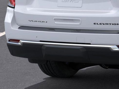 New 2026 GMC Yukon XL Elevation image 14