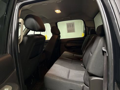 Used 2010 Chevrolet Silverado 1500 LT w/ Power Pack Plus AWD/4WD image 21