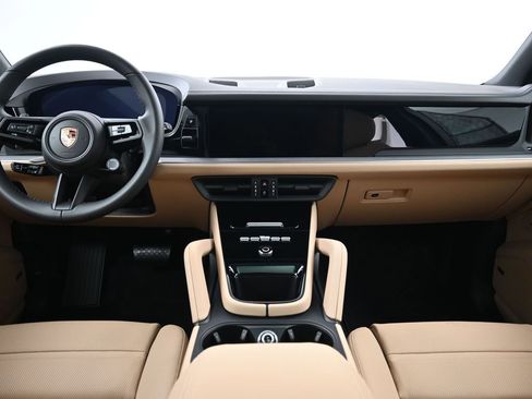 New 2026 Porsche Cayenne image 9