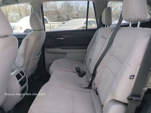 Used 2019 Honda Pilot LX image 15