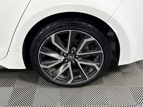 Used 2020 Toyota Corolla SE image 4