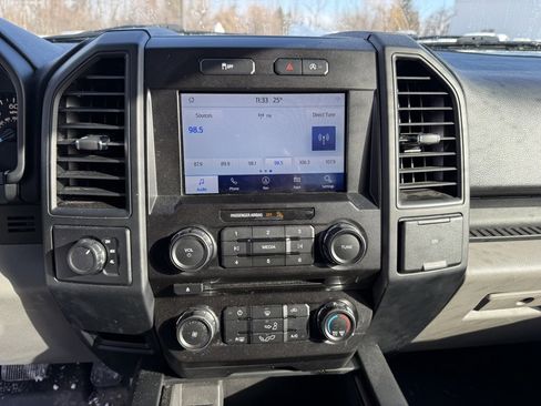 Used 2018 Ford F150 XL w/ Equipment Group 101A Mid image 8