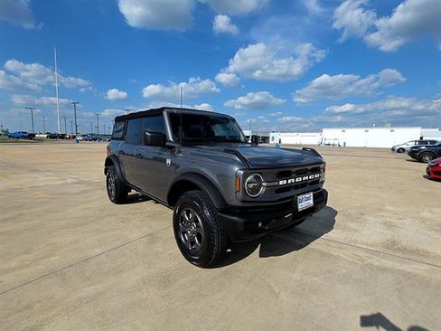 Used 2022 Ford Bronco Big Bend AWD/4WD image 4