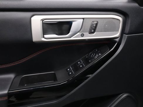 Certified 2024 Ford Explorer ST-Line w/ Class IV Trailer Tow Package image 24