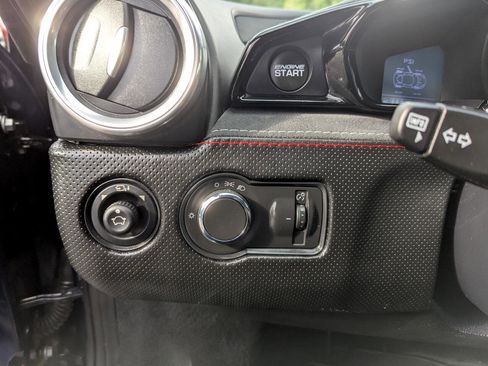 Used 2021 Lotus Evora image 14