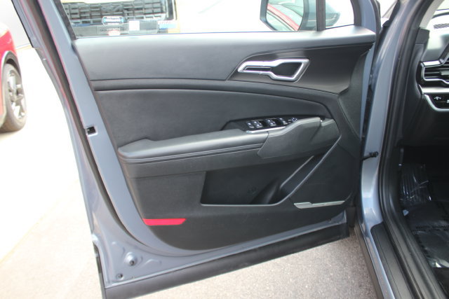 Used 2024 Kia Sportage EX AWD/4WD image 21