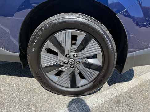 Certified 2025 Nissan Murano SL AWD/4WD image 13