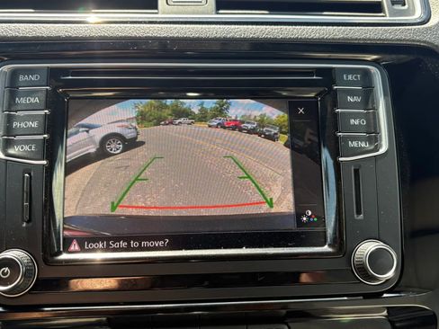 Used 2016 Volkswagen Jetta Sport FWD image 21
