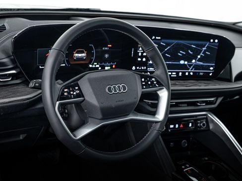 Certified 2025 Audi Q5 Premium Plus w/ Premium Plus image 10