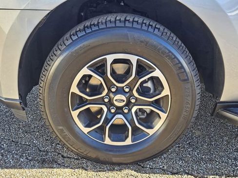 Certified 2024 Ford Expedition XLT image 34
