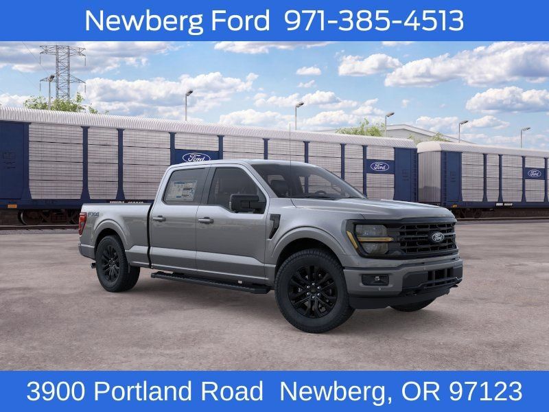 New 2026 Ford F150 XLT w/ Equipment Group 302A MID AWD/4WD 360° Tour