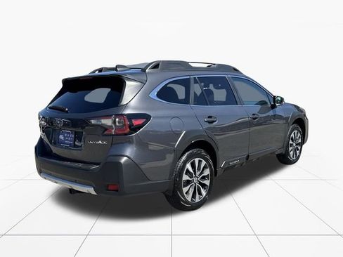Used 2025 Subaru Outback Limited w/ Popular Package #2 AWD/4WD image 6