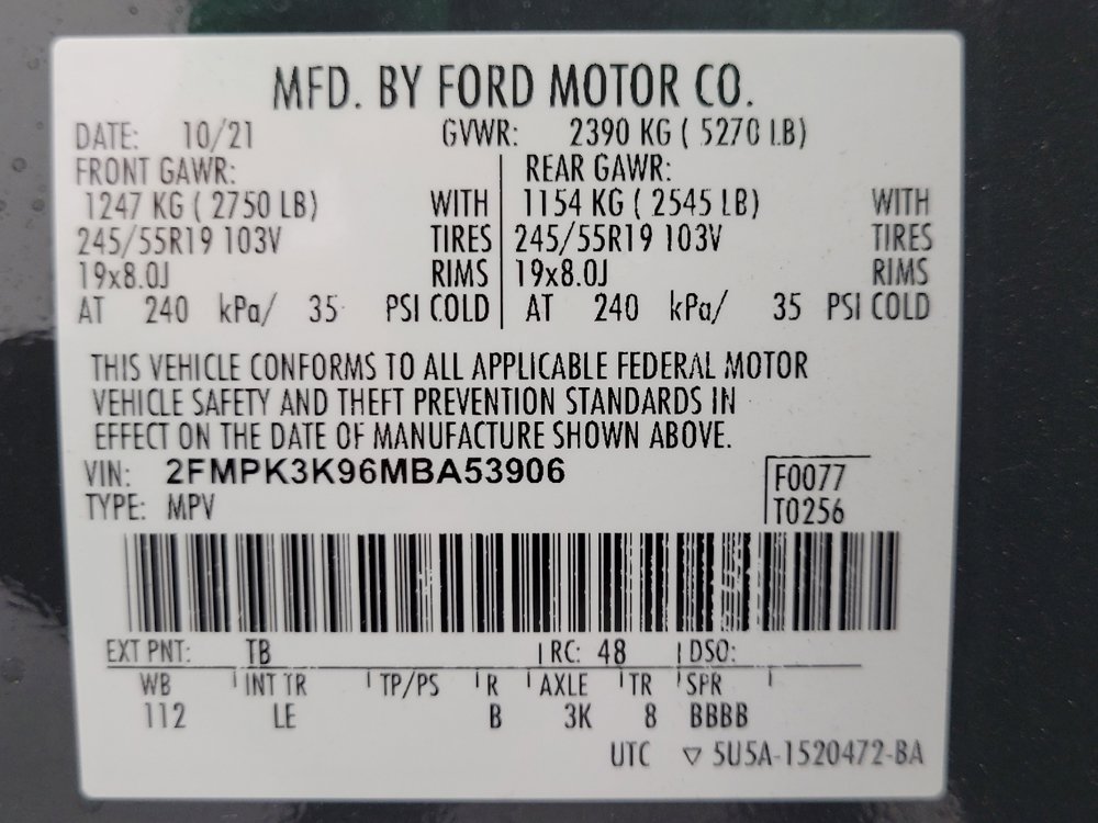 Used 2021 Ford Edge Titanium w/ Cargo Accessory Package FWD image 33