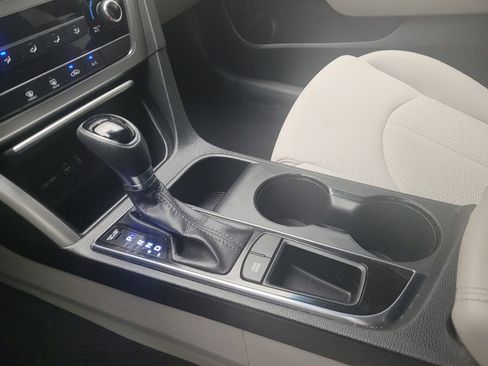 Used 2016 Hyundai Sonata SE FWD image 26