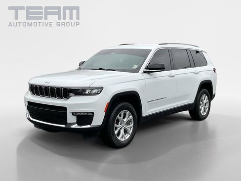 Used 2023 Jeep Grand Cherokee L Limited AWD/4WD image 3