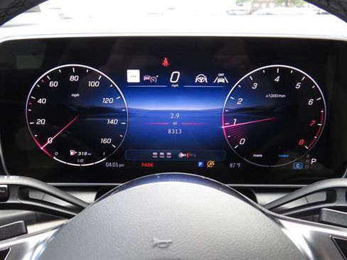 Used 2026 Mercedes-Benz GLC 300 4MATIC image 13