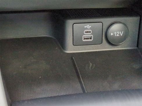 Used 2025 Ford Escape Active w/ Cold Weather Package image 32