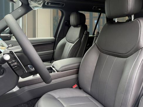 New 2026 Land Rover Range Rover SE AWD/4WD image 5