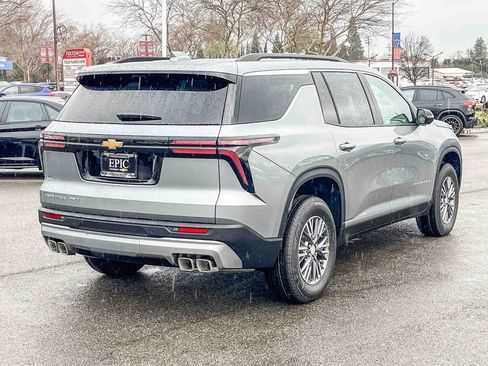 New 2026 Chevrolet Traverse LT w/ Driver Confidence Package image 4