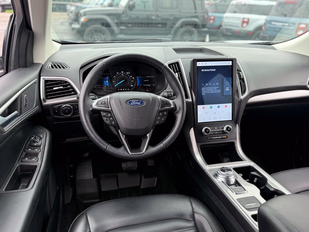Used 2024 Ford Edge SEL w/ Convenience Package AWD/4WD image 6