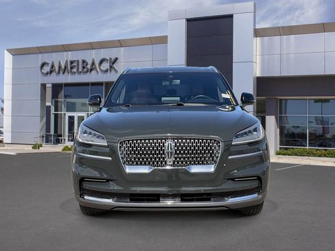 Certified 2022 Lincoln Aviator Reserve AWD/4WD image 9