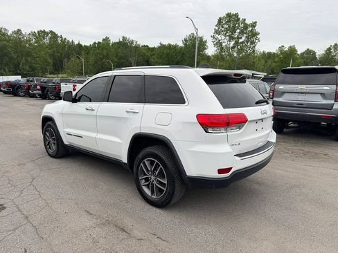Used 2018 Jeep Grand Cherokee Limited AWD/4WD image 2