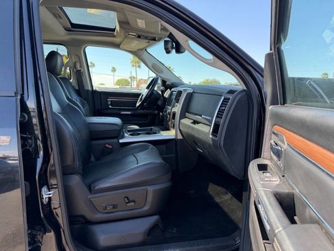Used 2016 RAM 3500 Laramie w/ Convenience Group image 28