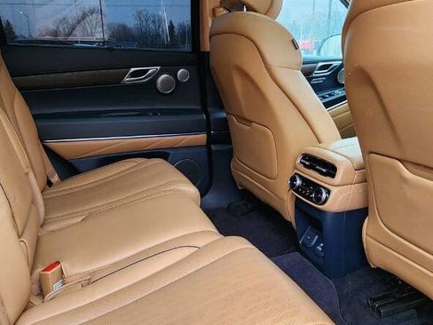 Used 2021 Genesis GV80 2.5T w/ Prestige Package 04 image 23