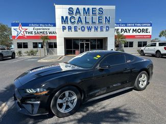Used 2022 Ford Mustang Coupe video 1