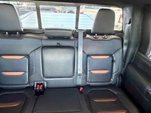 Used 2022 GMC Sierra 3500 AT4 w/ AT4 Preferred Package AWD/4WD image 40