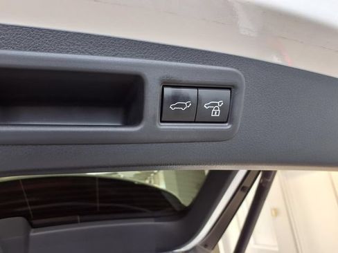 Used 2024 Lexus RX 500h F Sport w/ Convenience Package AWD/4WD image 21