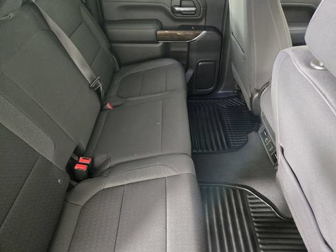 Used 2022 GMC Sierra 2500 SLE w/ SLE Value Package; AWD/4WD image 34