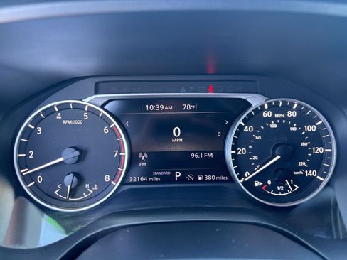 Used 2025 Nissan Rogue SV FWD image 42