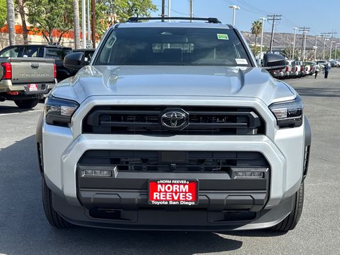 New 2026 Toyota 4Runner SR5 AWD/4WD image 6