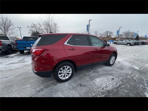 Used 2019 Chevrolet Equinox LT w/ Driver Convenience Package image 8